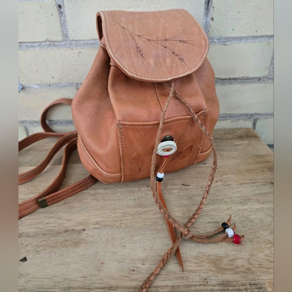 Vintage Handbags - Vintage Leather Backpack